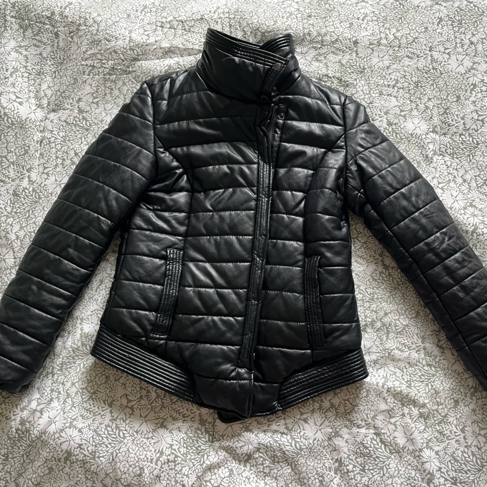 🌟2 FOR $15🌟 Black leather moto jacket in S